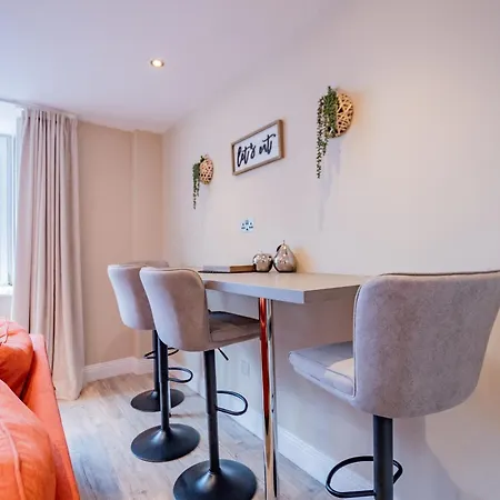 Harbour View Apartment *