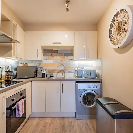 Harbour View Apartment *